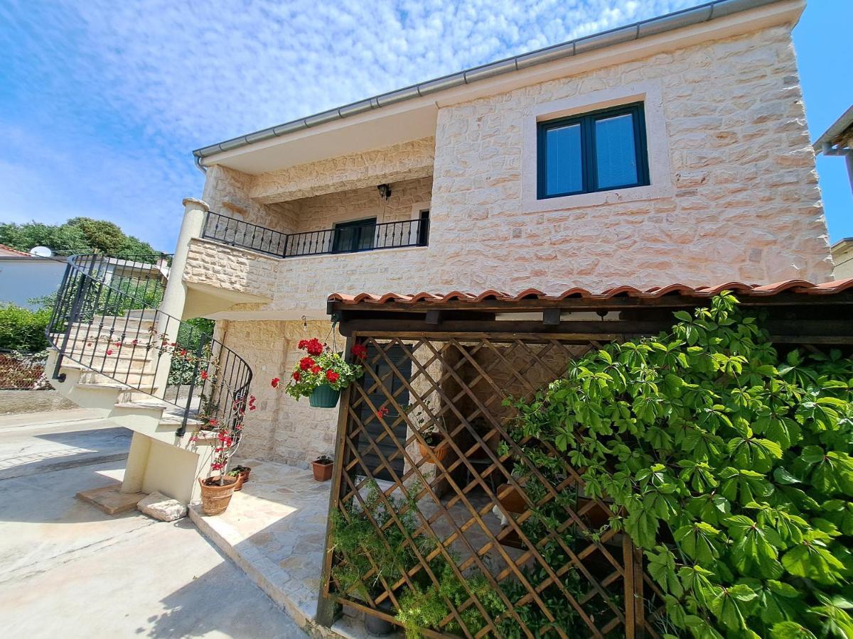 Holiday Home Jakov بيبينيا المظهر الخارجي الصورة