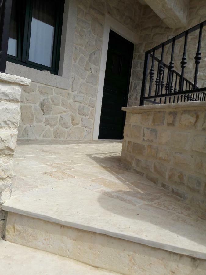 Holiday Home Jakov بيبينيا المظهر الخارجي الصورة